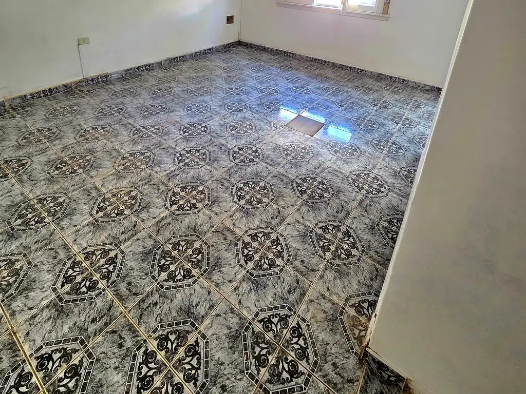 Foto de OFICINA 30 M2 SIN EXPENSAS EN PLANTA BAJA. A METROS DE AV. SAN MARTIN, imagen 3