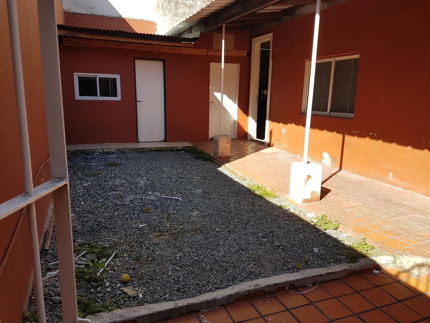 Foto de Alquiler de oficinas/ deposito en centro de San Fernando IDEAL, imagen 1