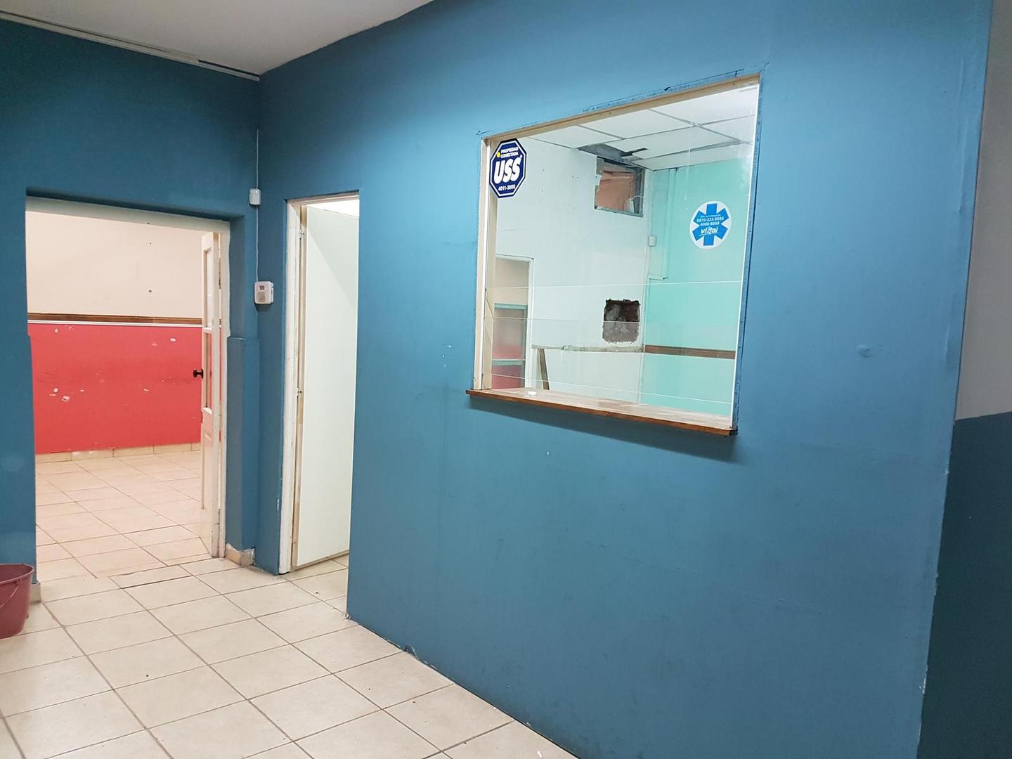Foto de Alquiler de oficinas/ deposito en centro de San Fernando IDEAL, imagen 2