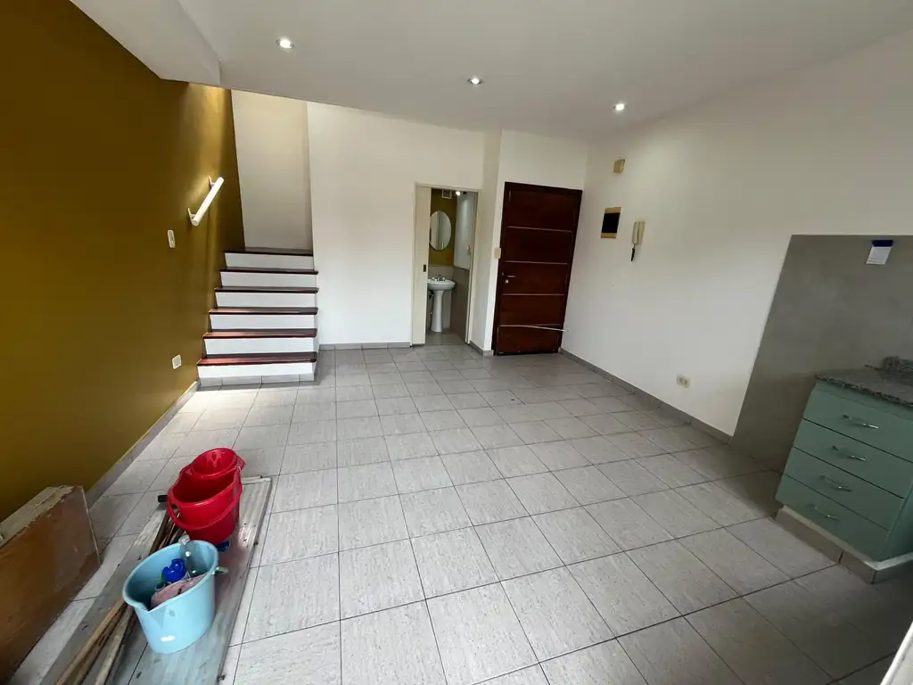 Foto de Exc. tipo casa 3 amb. con patio VENTA, imagen 3