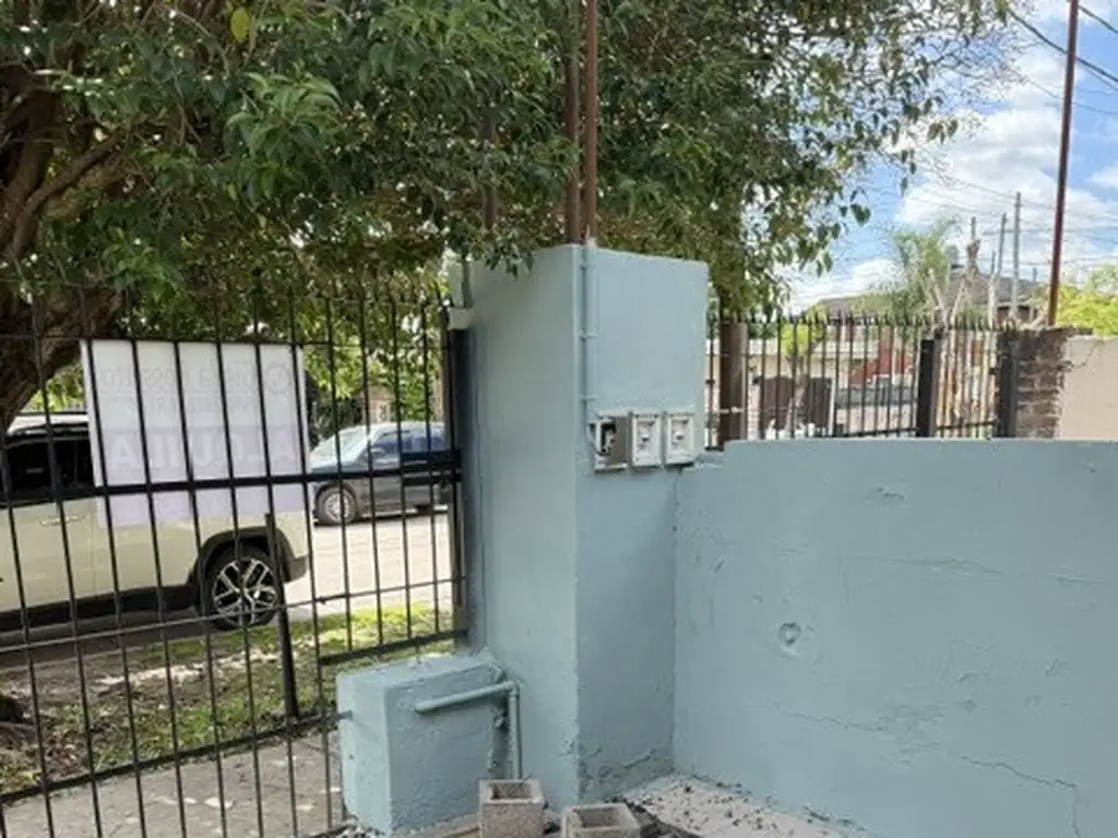 Foto de DEPARTAMENTO PLANTA BAJA CON JARDIN, imagen 5