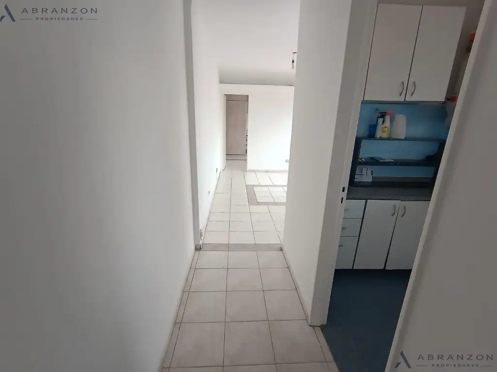 Foto de Acoyte al 1500 Departamento 2 ambientes con balcón terraza en Villa, imagen 2