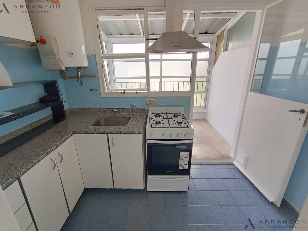 Foto de Acoyte al 1500 Departamento 2 ambientes con balcón terraza en Villa, imagen 5
