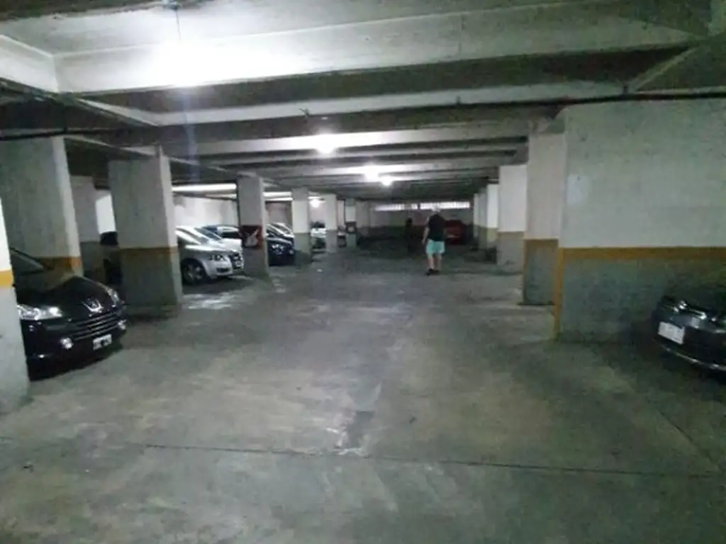 Foto de VENTA DE GARAJE EN CAPITAL FEDERAL – INVERSIÓN DE ALTA RENTABILIDAD, imagen 2