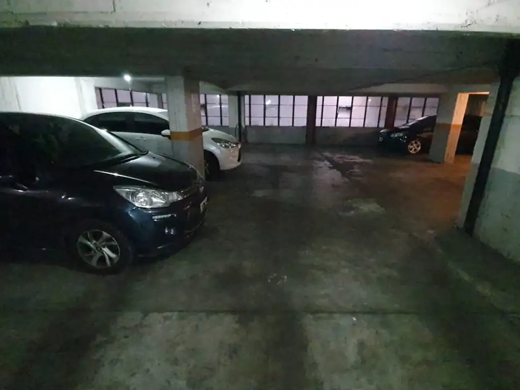 Foto de VENTA DE GARAJE EN CAPITAL FEDERAL – INVERSIÓN DE ALTA RENTABILIDAD, imagen 4
