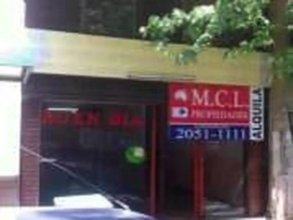 Foto de LOCAL FRENTE 4,70 MTS. PLANTA BAJA Y 1° PISO, 2 BAÑOS. TOTAL 112 M2, imagen 3