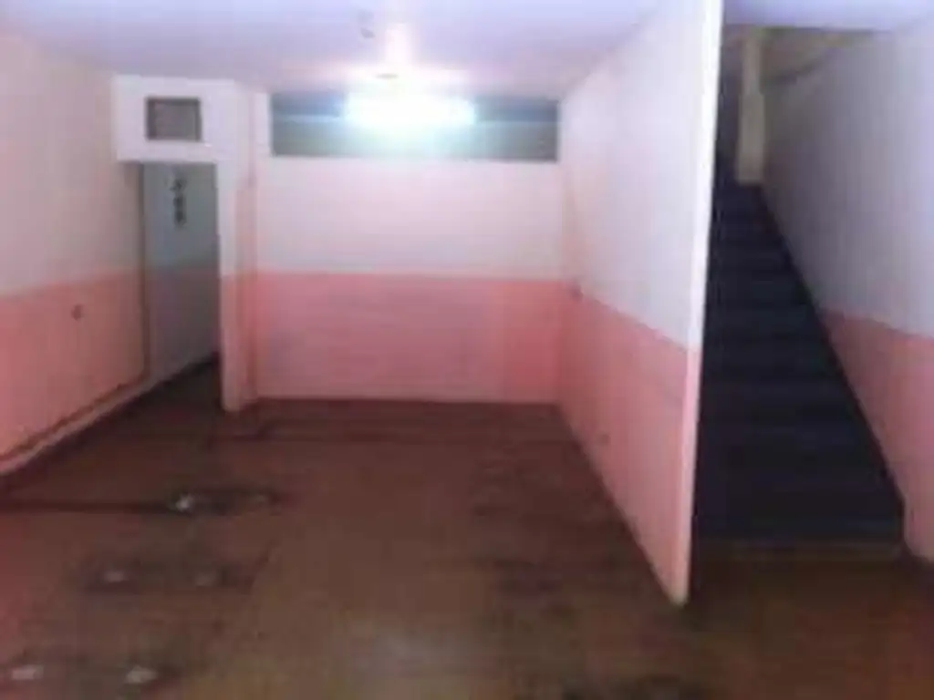 Foto de LOCAL FRENTE 4,70 MTS. PLANTA BAJA Y 1° PISO, 2 BAÑOS. TOTAL 112 M2, imagen 1