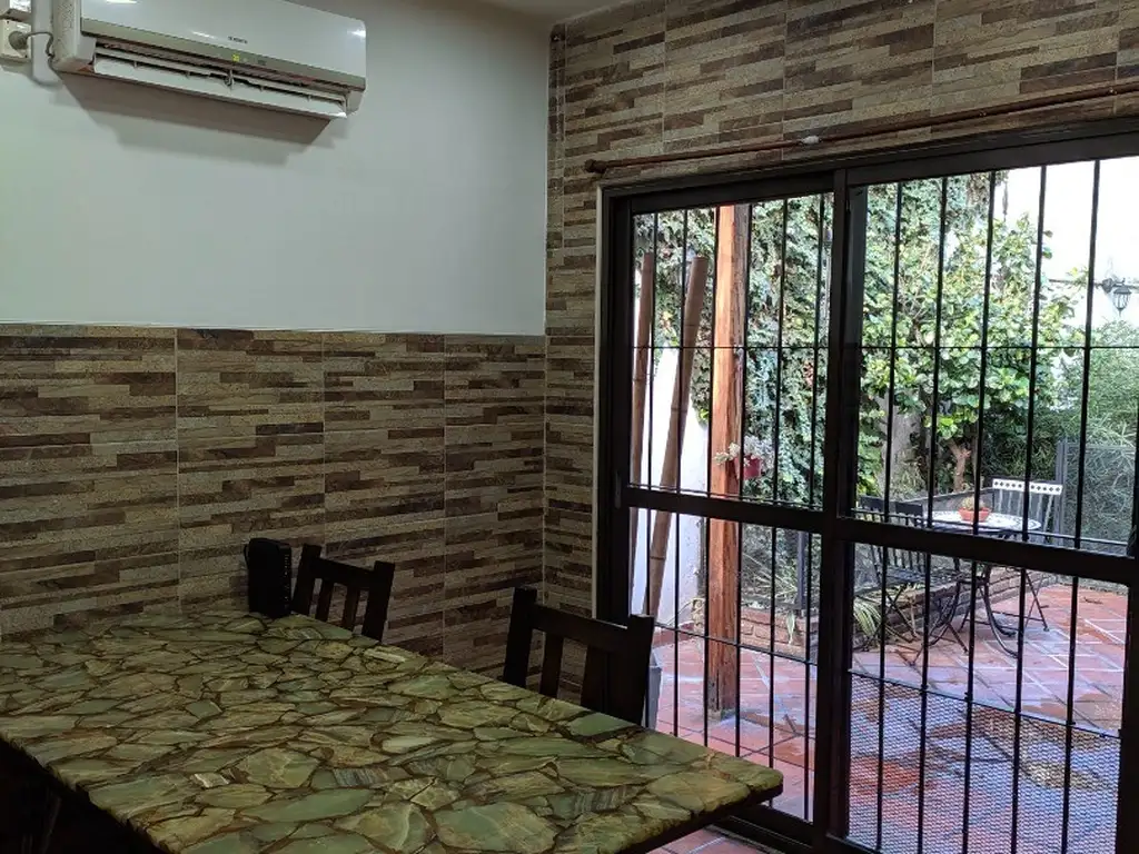 Foto de Casa 4 ambientes en 2 plantas. Muy buen estado., imagen 5