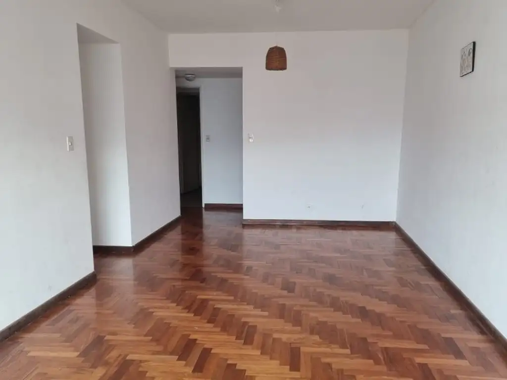 Foto de Departamento en Alquiler 2 Dormitorios Toilette con Cochera, imagen 5