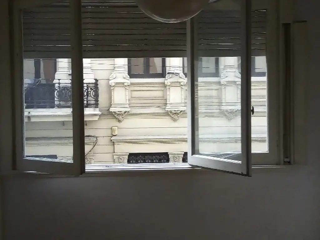 Foto de Departamento al Frente 1 1/2 Ambiente, imagen 4
