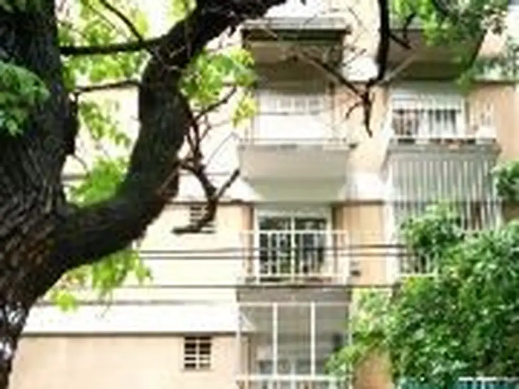 Foto de 1 ambiente al frente con balcón, imagen 3