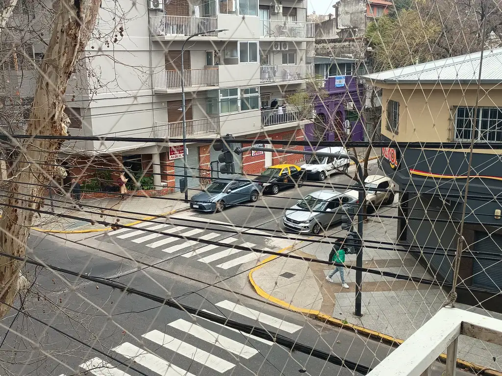 Foto de 1 ambiente al frente con balcón, imagen 2