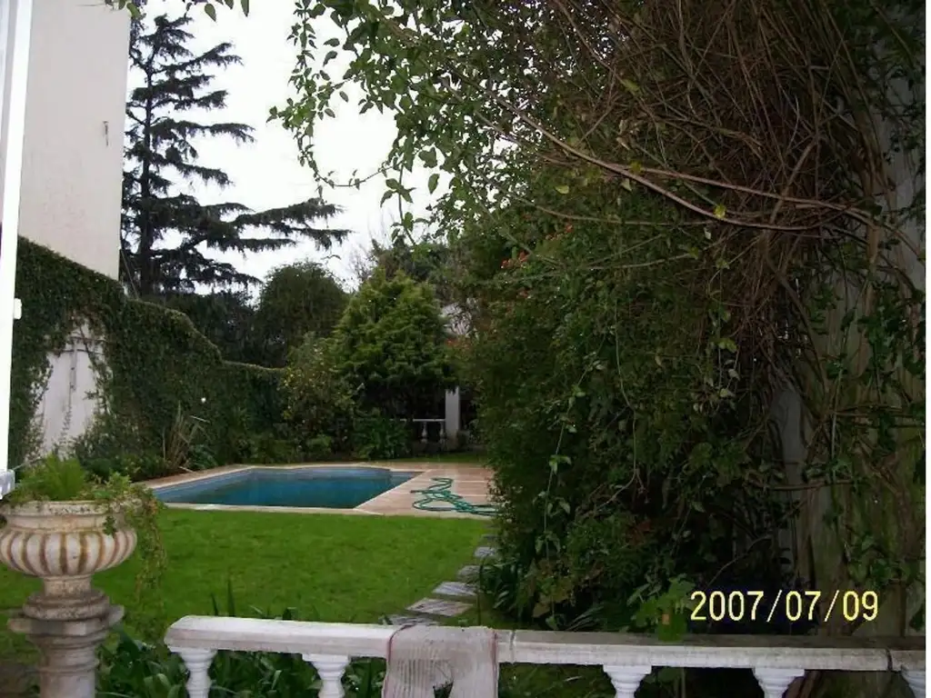 Foto de Toda en PB con parque y piscina s/ lote ppio de 8,66x50 - Arregui y, imagen 1