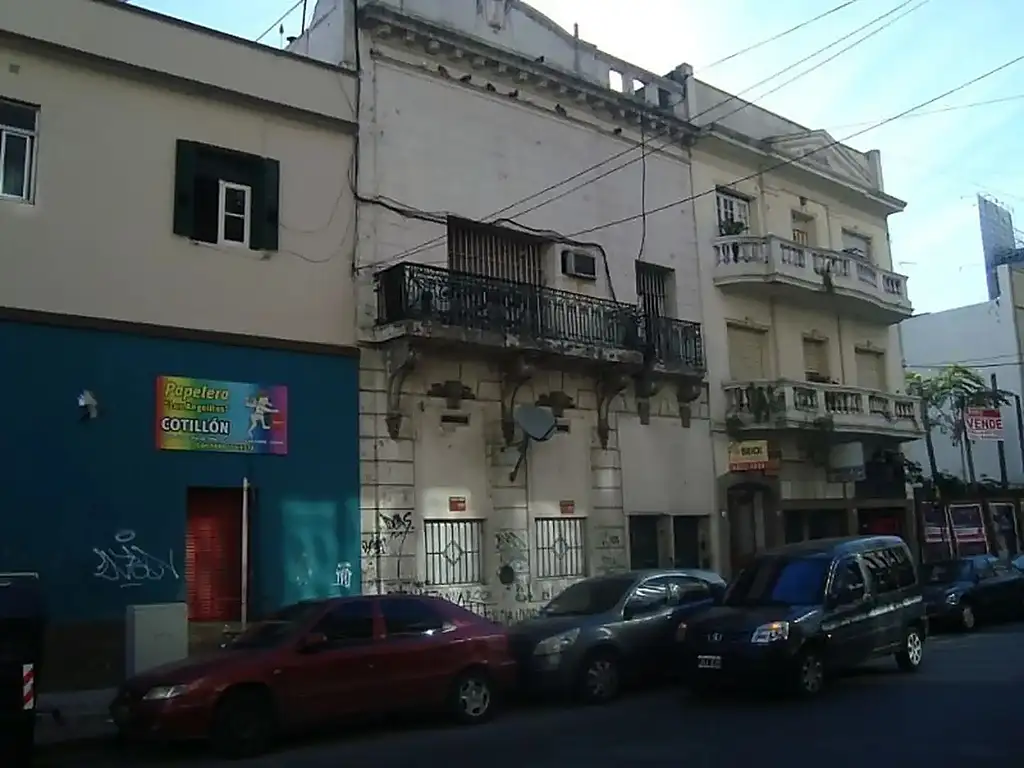 Foto de Excelente edificio comercial con deposito 450m2, imagen 1