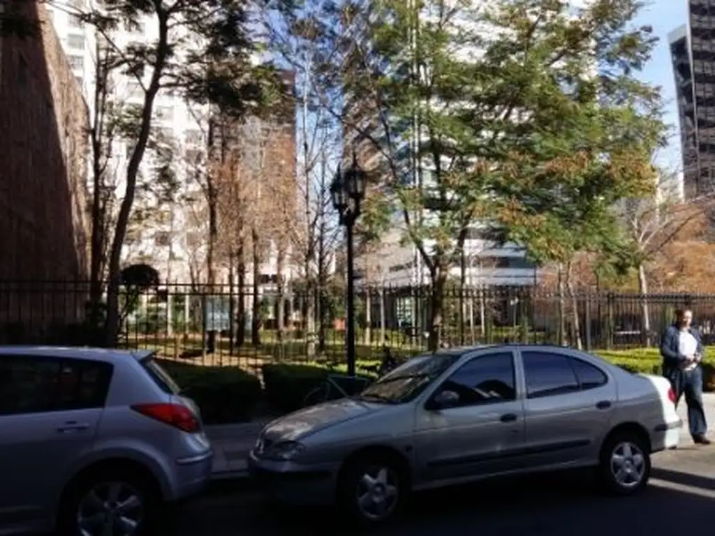 Foto de Alsina 833 SIN EXPENSAS oficinas 32m2 baños externos, imagen 1