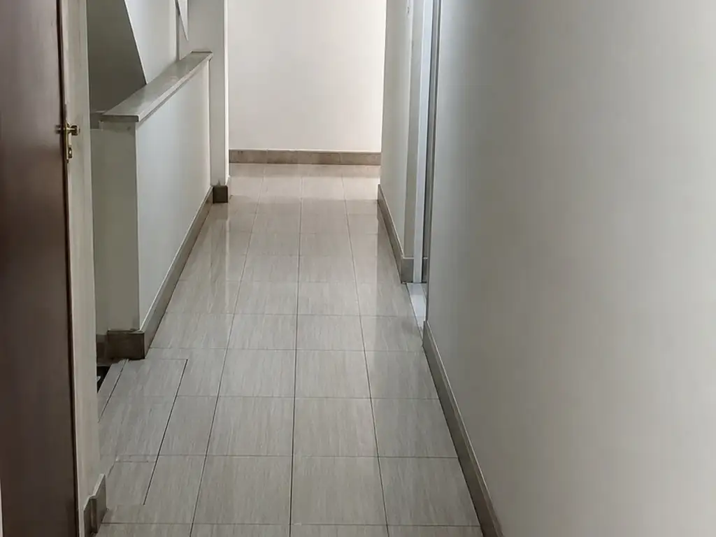 Foto de Excelente 3 ambientes con balcon aterrazado. FINANCIACION DIRECTA, imagen 2