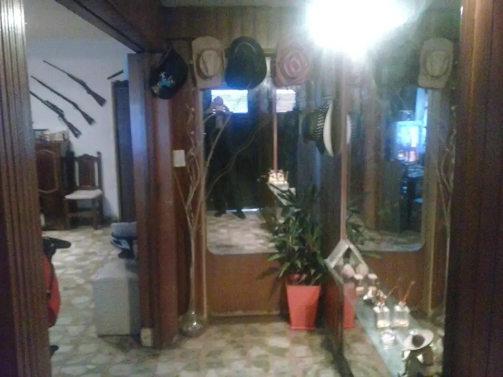 Foto de CASA 6 AMB SOBRE LOTE PROPIO PATERNAL, imagen 3