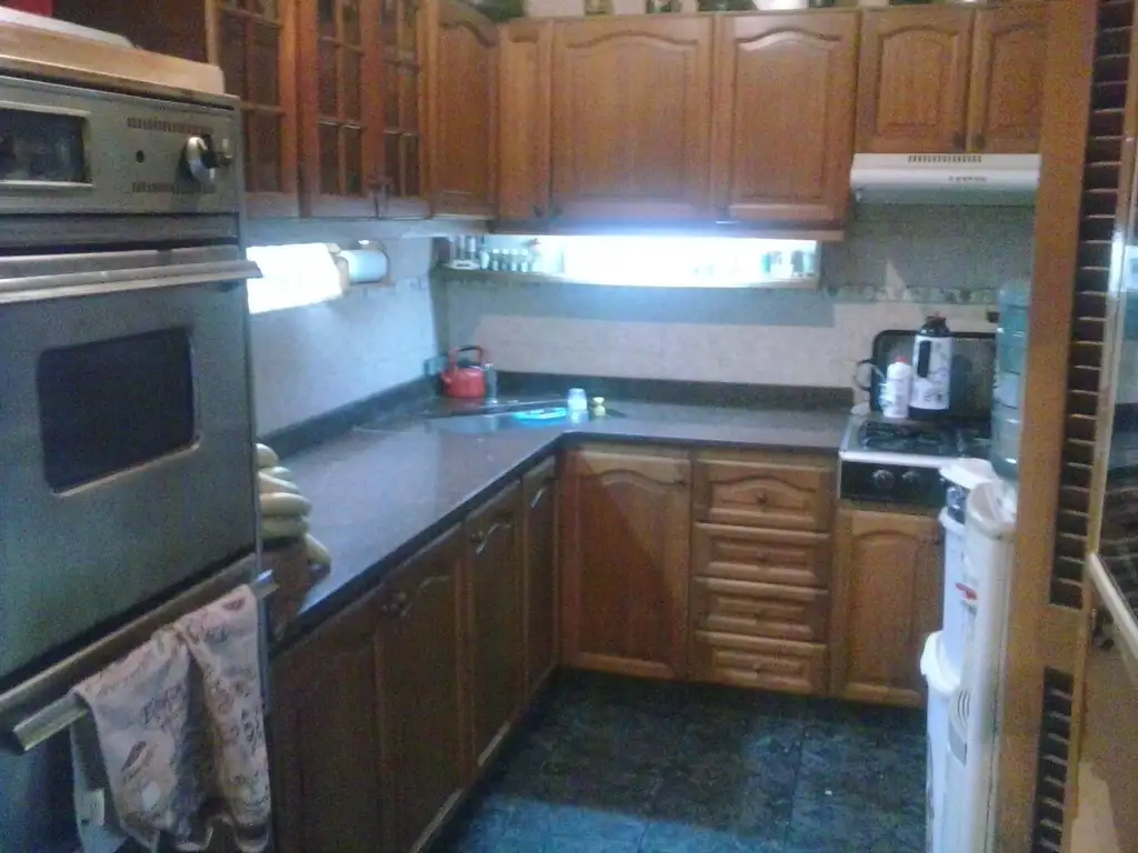 Foto de CASA 6 AMB SOBRE LOTE PROPIO PATERNAL, imagen 5