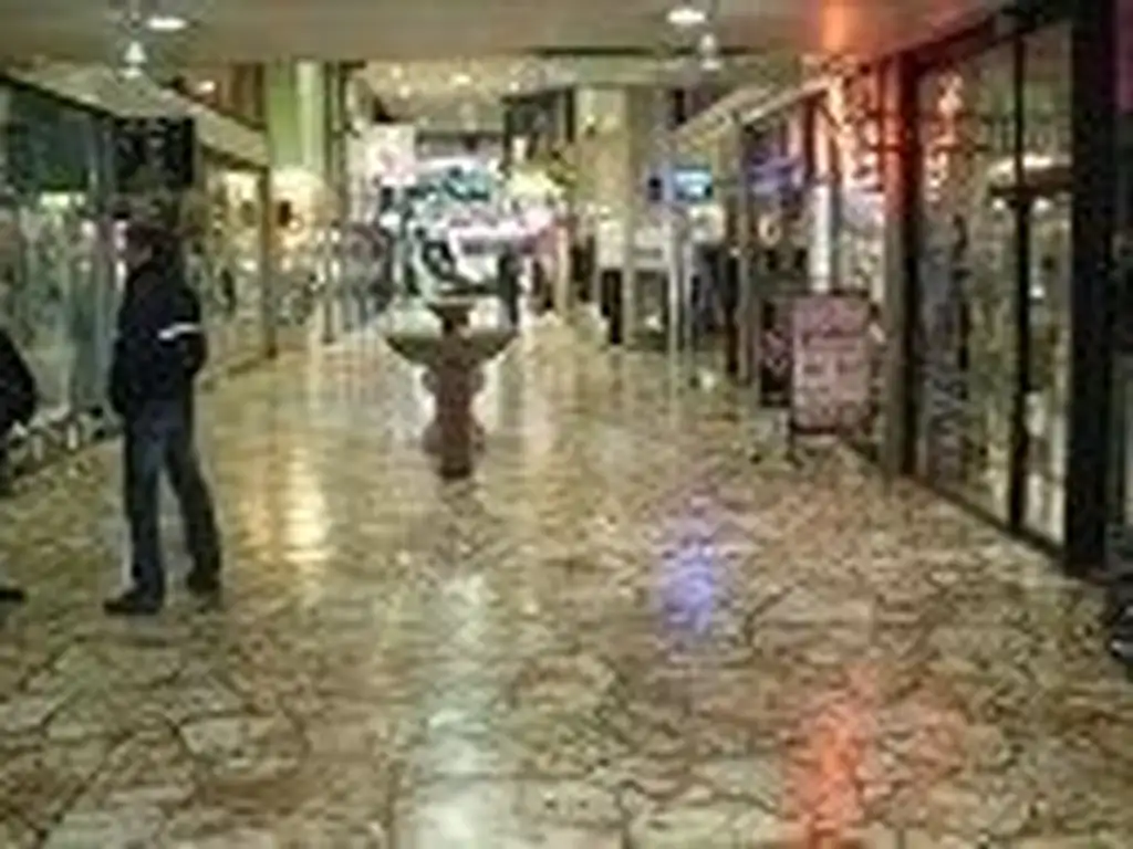 Foto de VENTA DE LOCAL EN BELGRANO EN GALERÌA, imagen 1