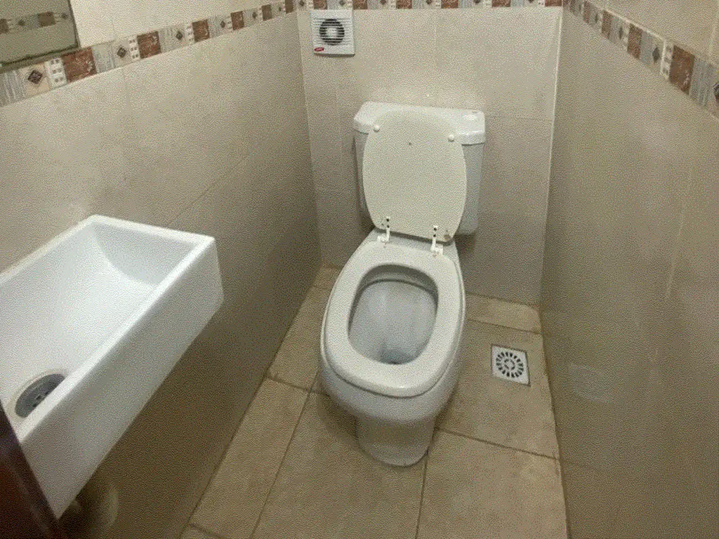 Foto de Dúplex con patio y cochera semicubierta., imagen 3