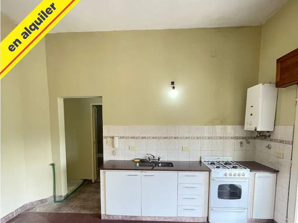 Foto de Departamento en alquiler en Valentín Alsina, imagen 1