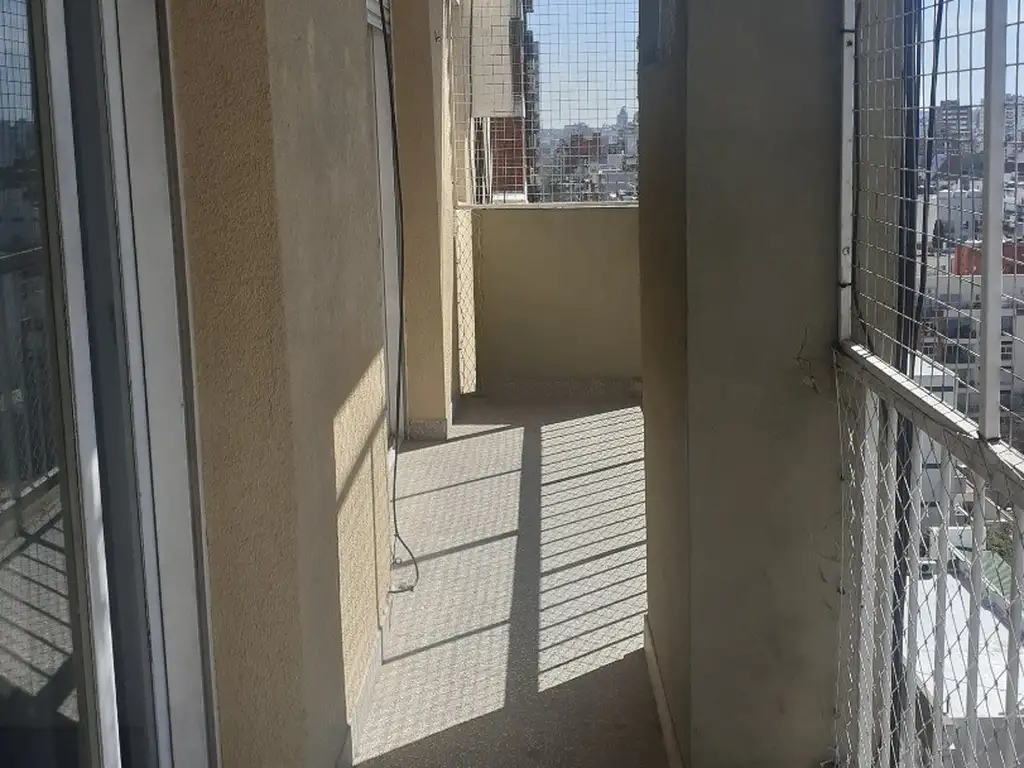 Foto de belgrano 2 ambientes al frente con balcon cocina y baño completos, imagen 5