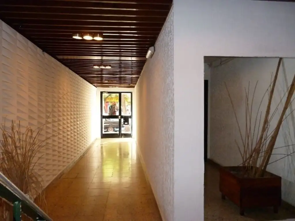 Foto de VENTA DEPARTAMENTO DE 3 AMBIENTES FRENTE en juramento 2488 A/PROF O, imagen 3