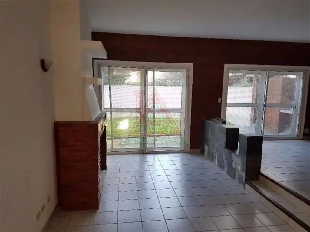 Foto de DUPLEX 5 AMBIENTES, ALQUILER EN SAN ISIDRO, imagen 3