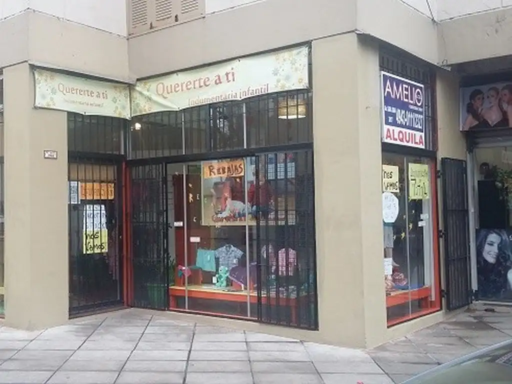 Foto de Local con bajas expensas casi sobre Av. San Juan, imagen 2