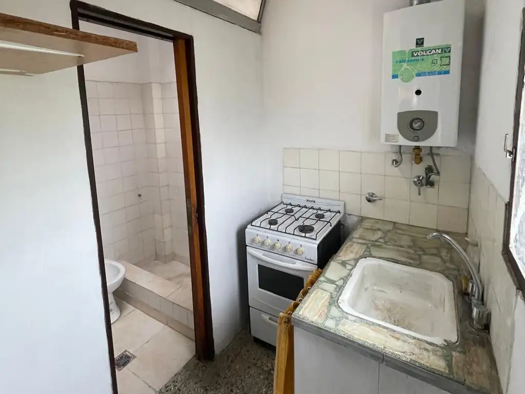 Foto de 524 esq 21- Depto 1º piso por escalera- 1 dormitorio, imagen 4