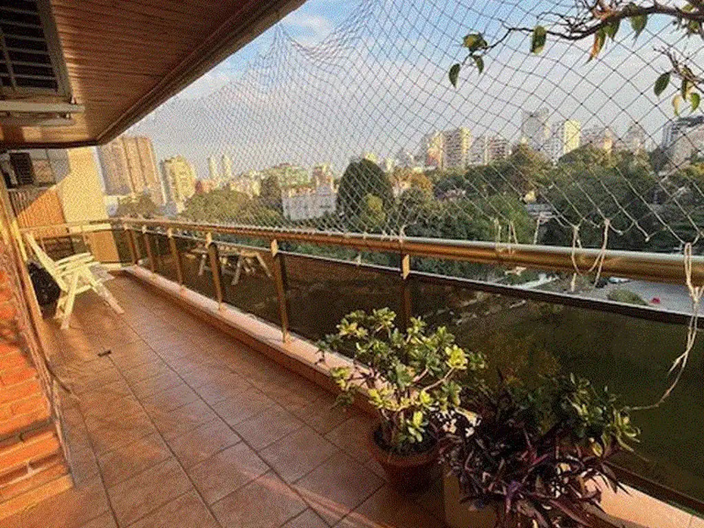 Foto de 4 AMB, SEMIPISO C/COCH, 92MTS IMPECABLE ESTADO. EDIFICIO CON SEGURIDAD, imagen 2