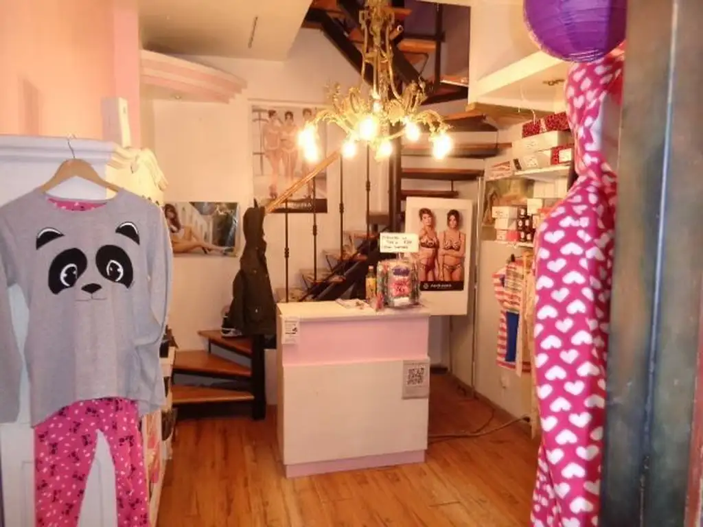 Foto de VENTA DE LOCAL EN GALERIA MARGA -belgrano, imagen 2