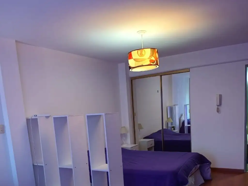 Foto de 2 AMB DUPLEX FTE BCON OR ESTE 50 MTS EXCELENTE ESTADO BAÑO EN SUITE, imagen 5