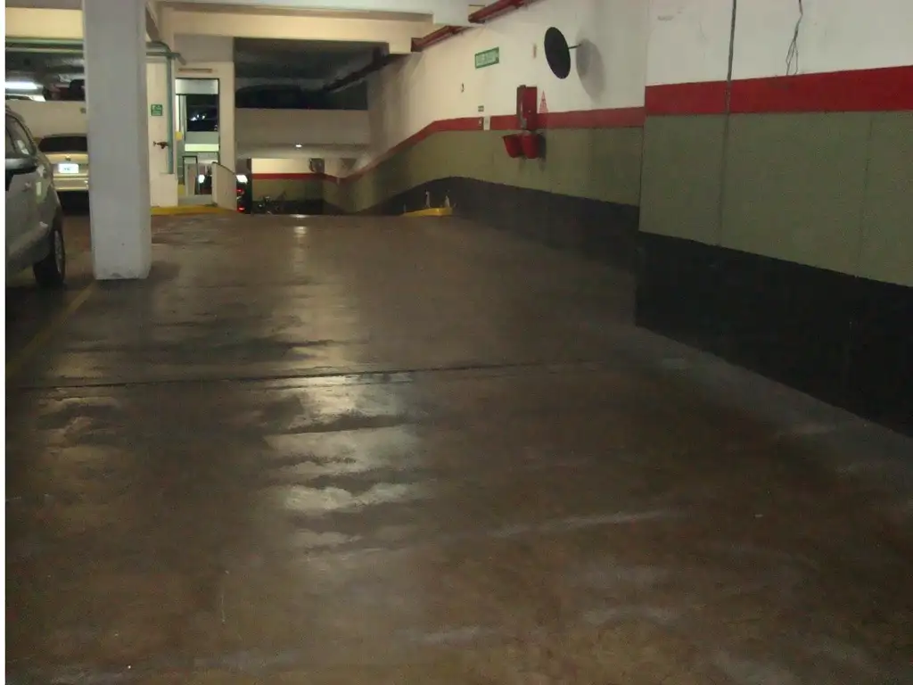 Foto de VENTA COCHERA, FIJA EXCELENTE UBICACIÓN, SEGURIDAD 24 HORAS, imagen 1