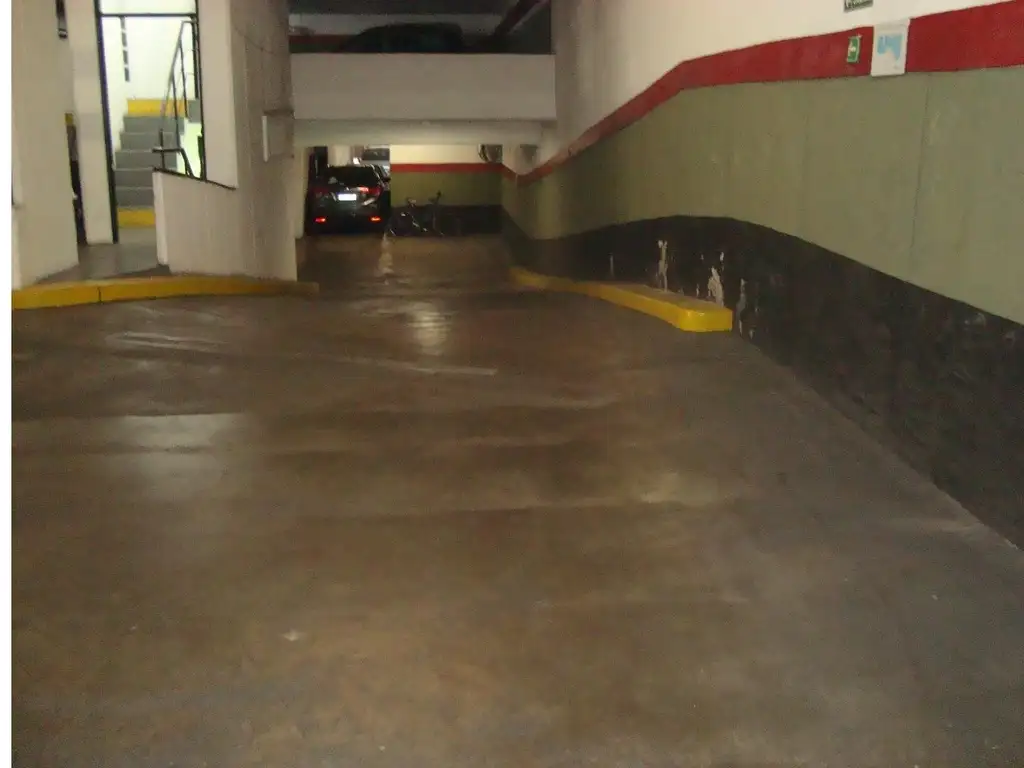 Foto de VENTA COCHERA, FIJA EXCELENTE UBICACIÓN, SEGURIDAD 24 HORAS, imagen 2