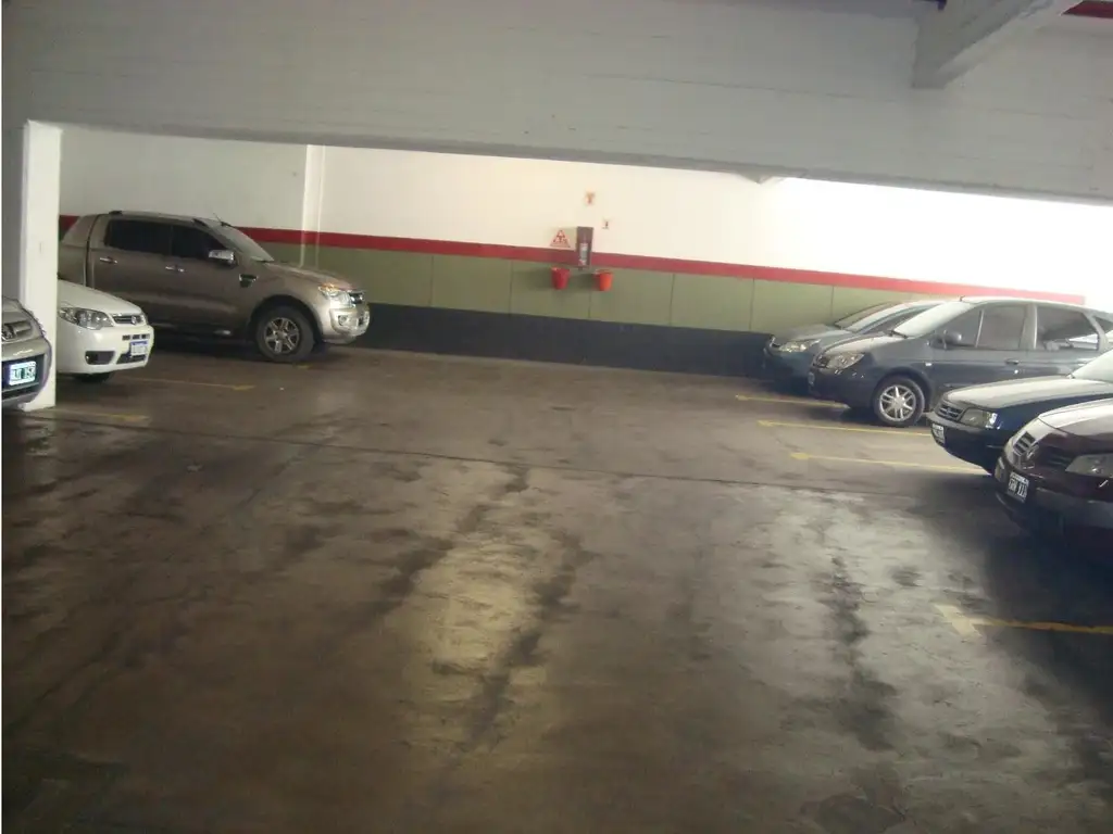 Foto de VENTA COCHERA, FIJA EXCELENTE UBICACIÓN, SEGURIDAD 24 HORAS, imagen 3