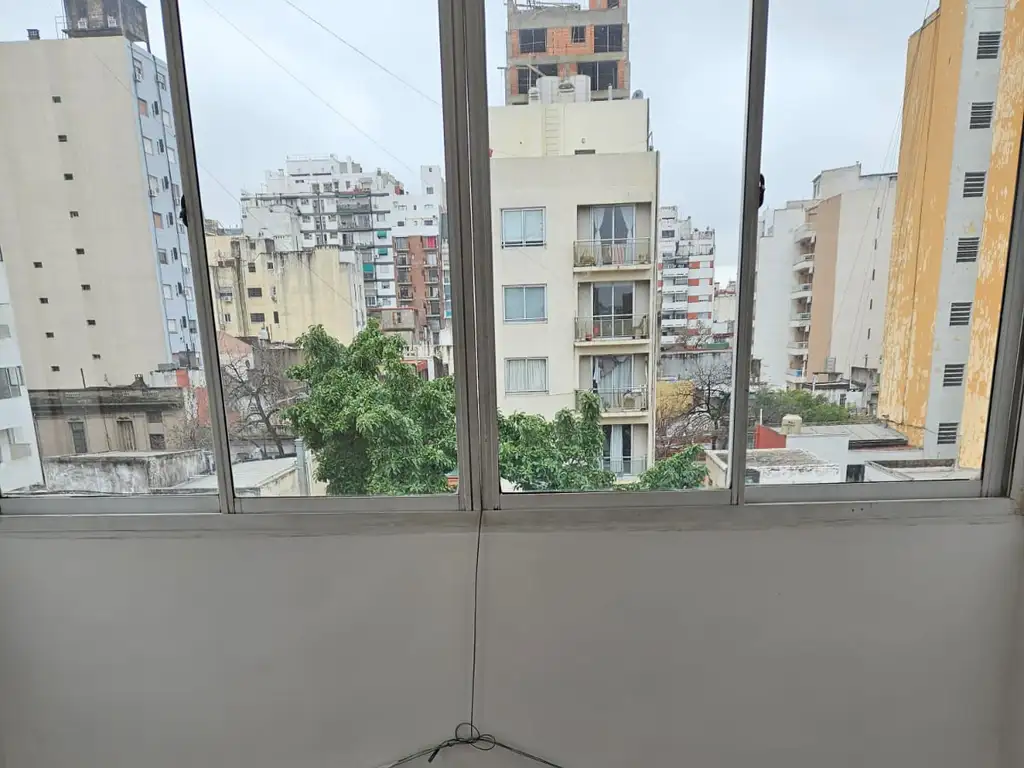 Foto de Departamento de 2 ambientes en excelente ubicación – Oportunidad, imagen 2