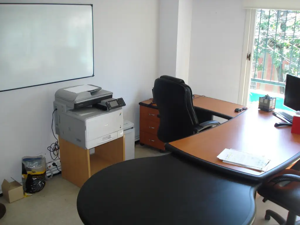 Foto de Iriarte Deposito con oficinas 480m2 losa, imagen 4