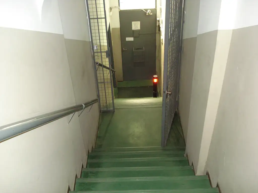 Foto de Iriarte Deposito con oficinas 480m2 losa, imagen 1