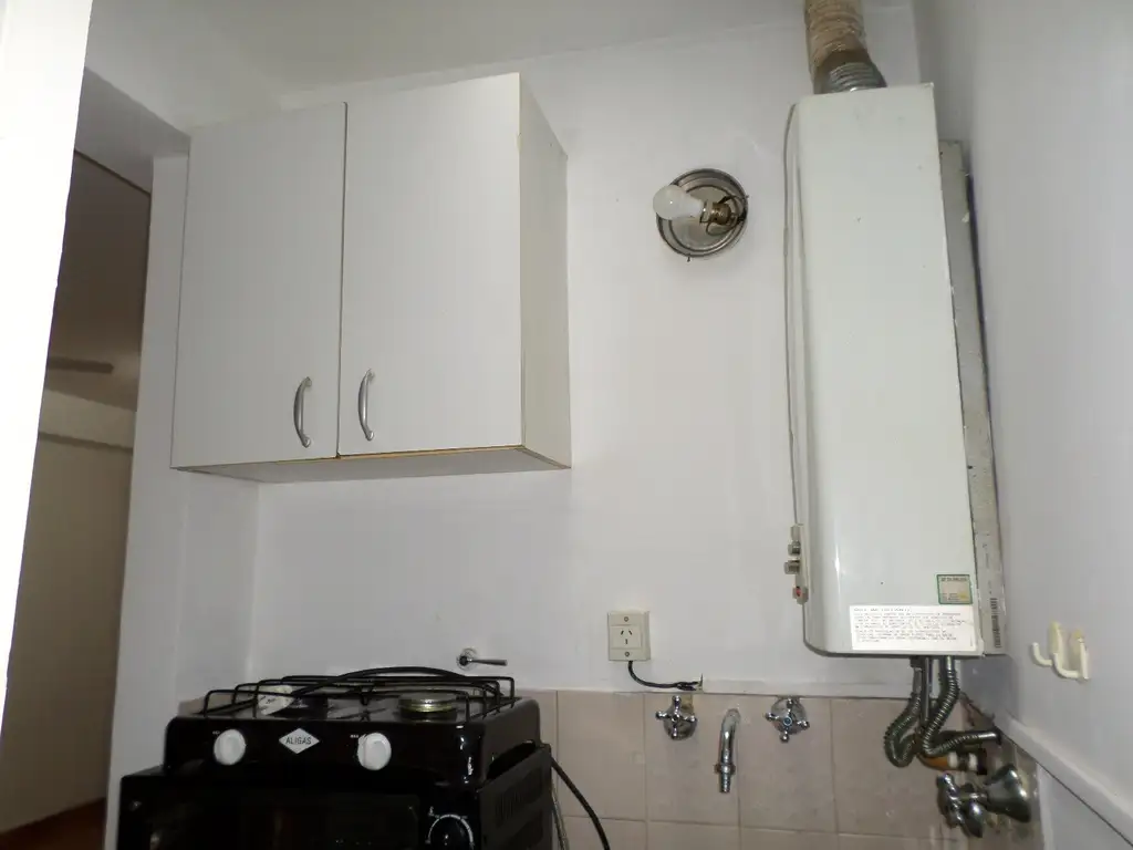 Foto de EXCELENTE UBICACIÓN - MUNRO 1er. PISO POR ESCALERA, imagen 4
