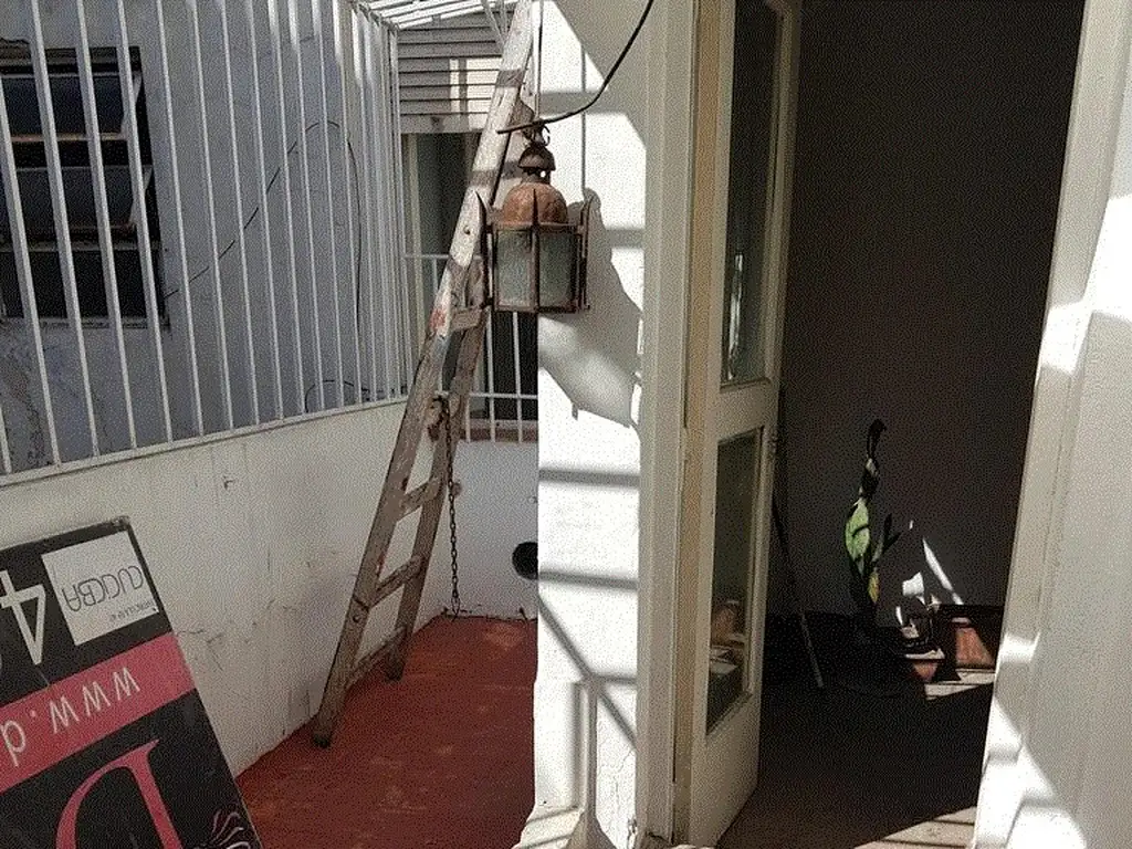 Foto de Tipo casa de 3 ambientes con patio Venta en Caballito, Capital Federal, imagen 4