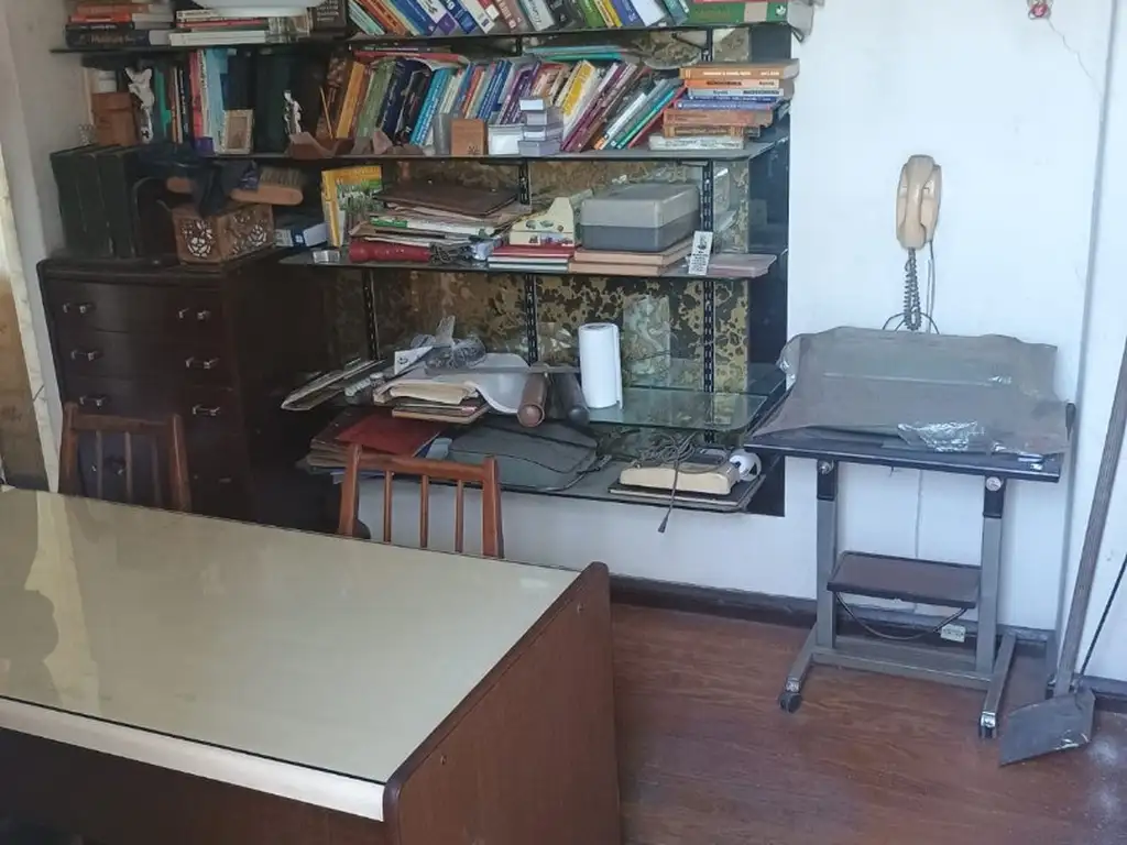 Foto de NUEVO VALOR!! CASA APTA PARA 2 FAMILIAS // 4 DORMITORIOS // 2 COCINAS Y, imagen 1