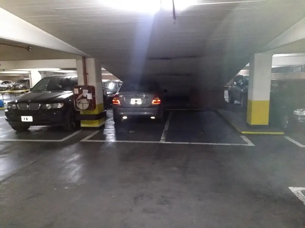 Foto de Cochera en Galería Jardín, imagen 1