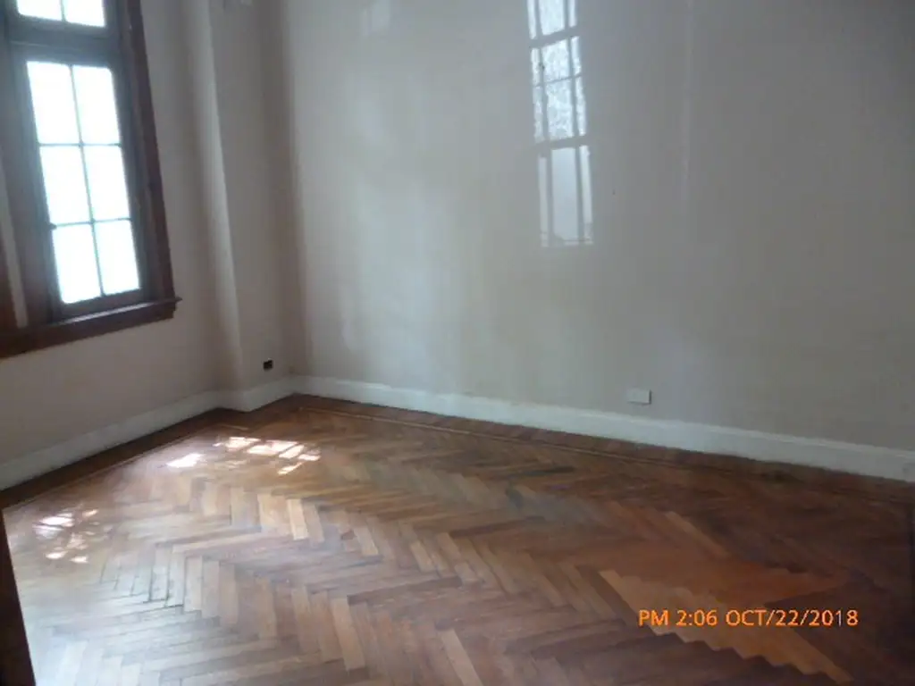 Foto de VENTA DE CASA EN BELGRANO ECHEVERRIA 2774 6 AMBIENTES CAPITAL, imagen 4