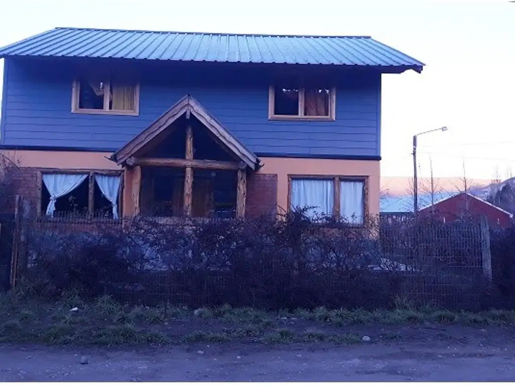 Foto de CASA AMPLIA FRENTE A CERROS, imagen 1