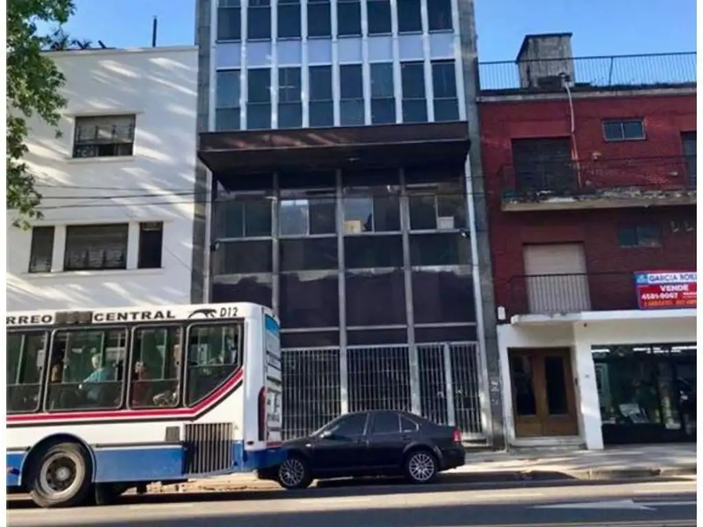 Foto de VTA O ALQUILER - LOC Y 5 pltas 8 bños, sótano asc gde y tza, imagen 1