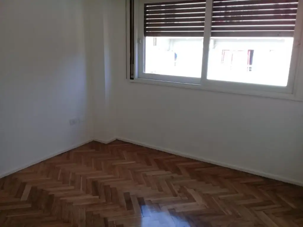 Foto de 3 Ambientes con balcon y cochera, imagen 3
