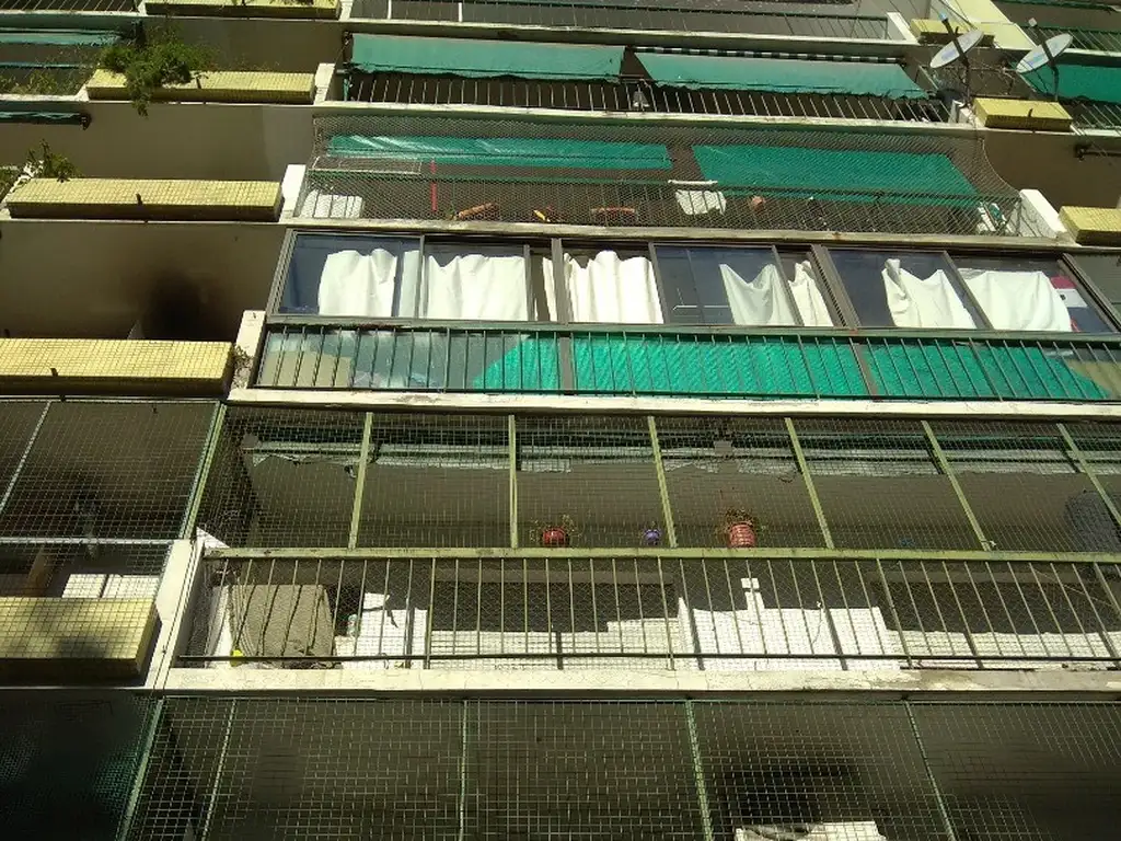 Foto de Venta Caballito 2 Ambientes con renta por alquiler, imagen 1