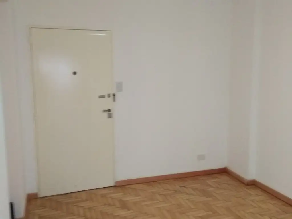 Foto de Venta Caballito 2 Ambientes con renta por alquiler, imagen 2