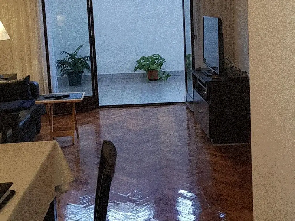 Foto de 4 AMBIENTES O 3 AMBIENTES Y ESCRITORIO 2 PATIOS 1 TECHADO COCINA, imagen 2
